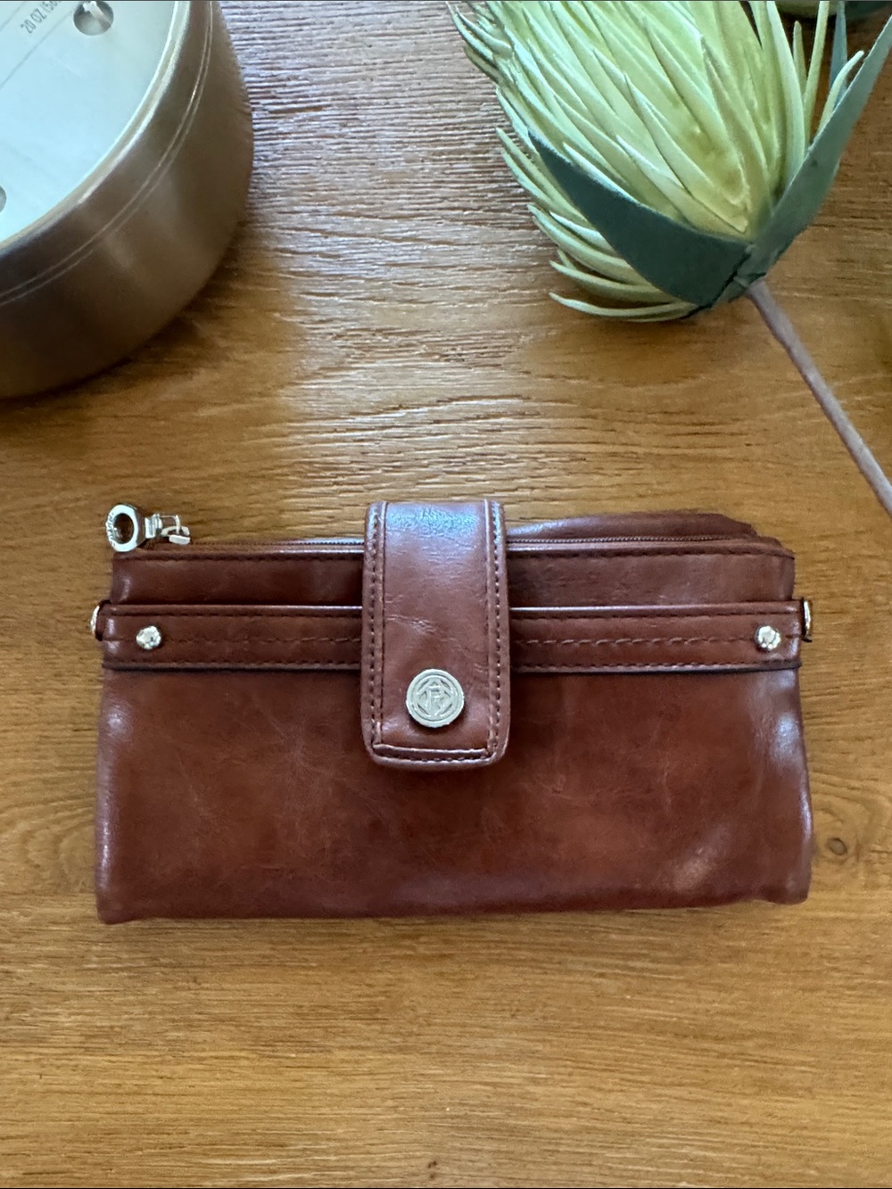 Brown Faux Leather Women's Wallet Clutch - Classic Zip & Snap Organizer